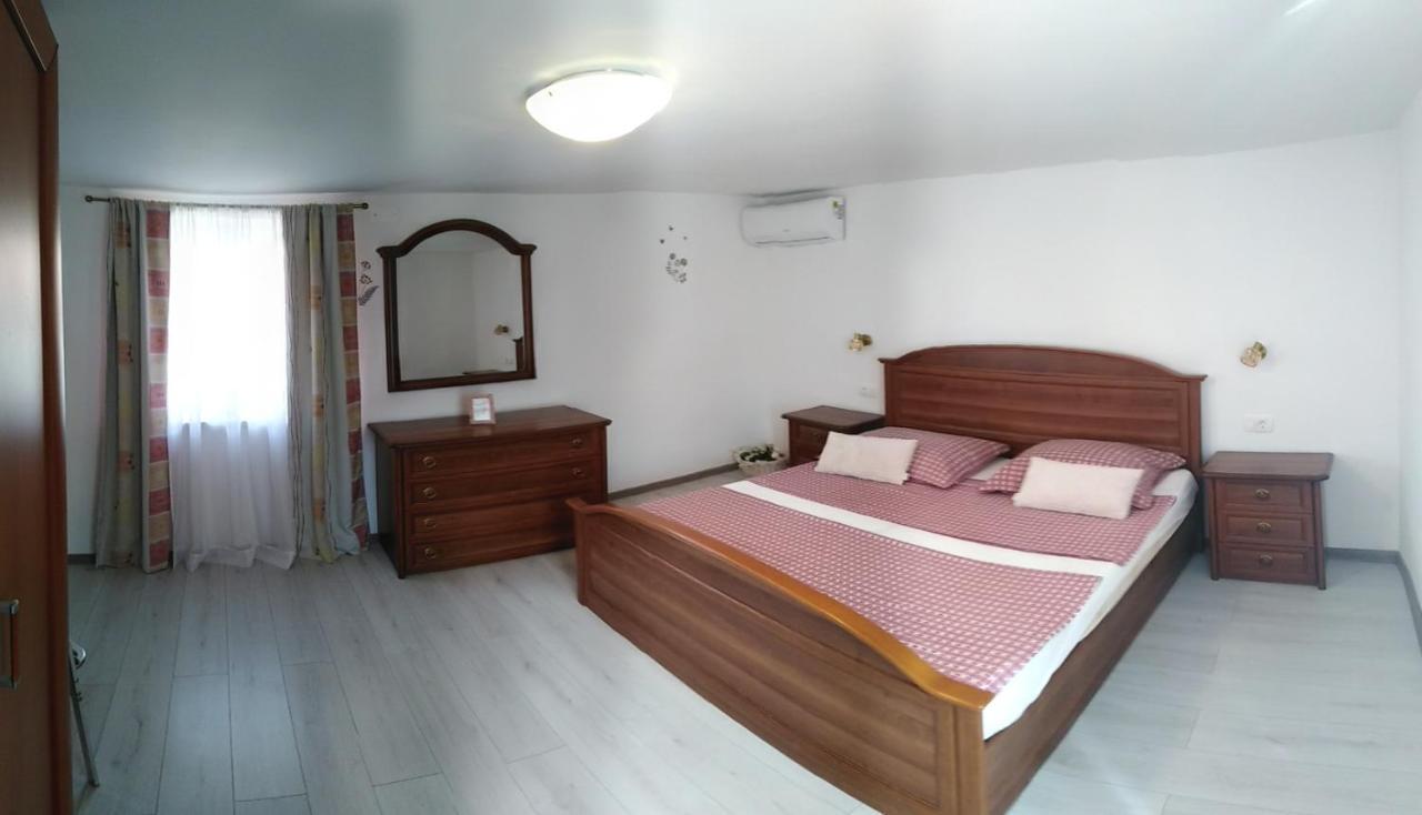 ポレッチCasa Simetiアパートメント エクステリア 写真